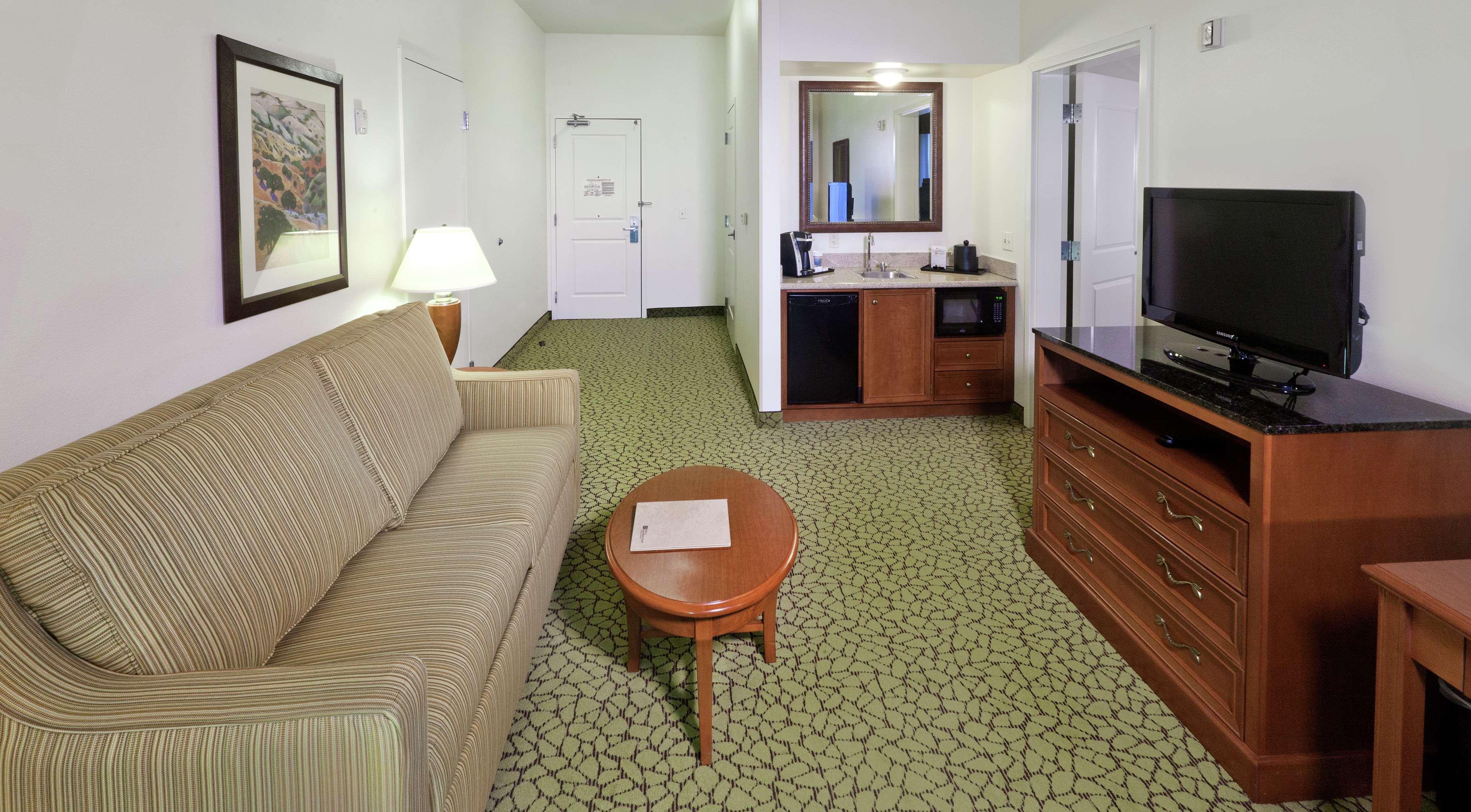 Hilton Garden Inn Ontario Rancho Cucamonga Esterno foto