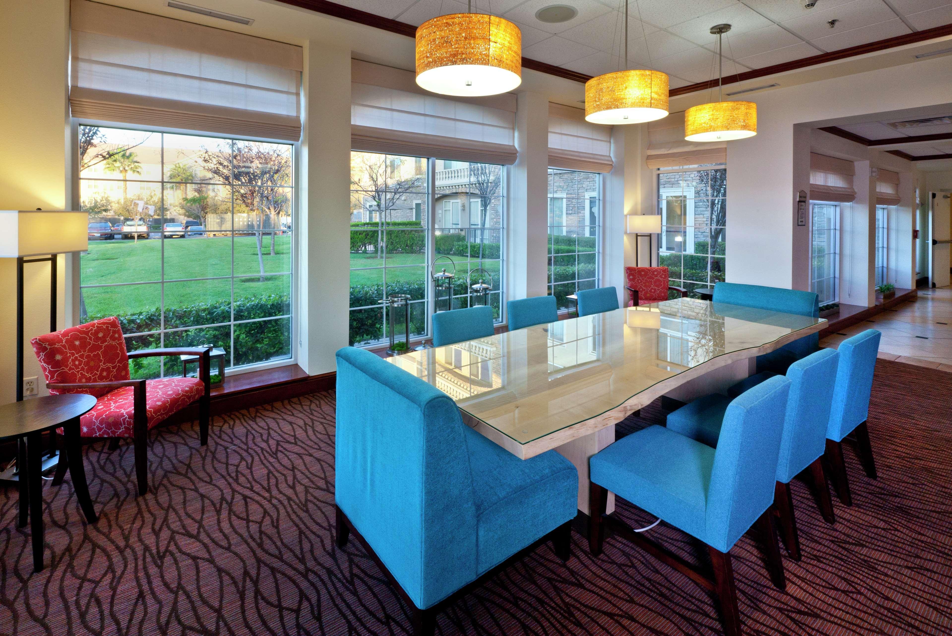 Hilton Garden Inn Ontario Rancho Cucamonga Esterno foto