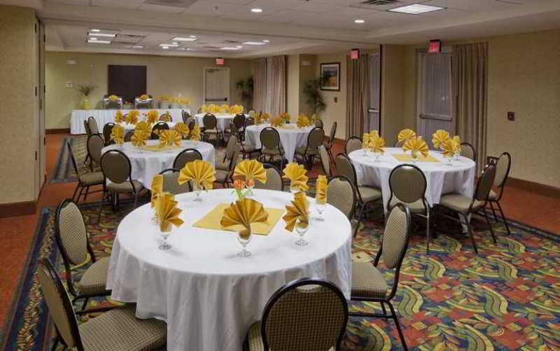Hilton Garden Inn Ontario Rancho Cucamonga Esterno foto
