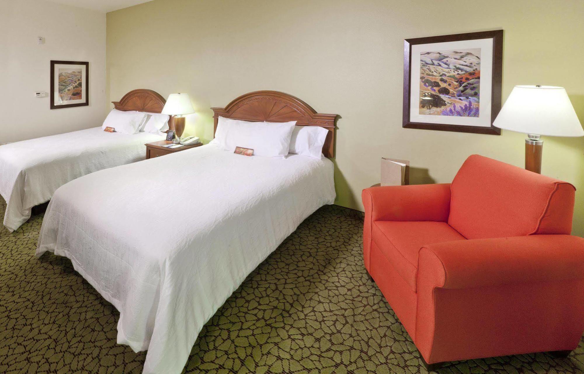 Hilton Garden Inn Ontario Rancho Cucamonga Esterno foto